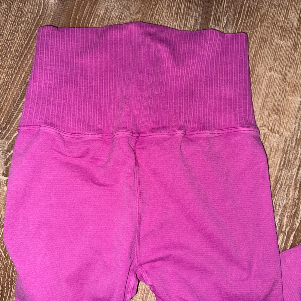 NWOT High-Rise 7/8 Length Good Karma Leggings - Picture 7 of 9